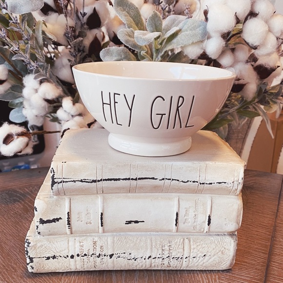 Rae Dunn Other - Rae Dunn ‘HEY GIRL’ personal bowl